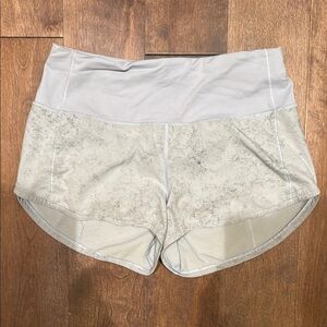 Lulu size 6 speed ups, 4 inch